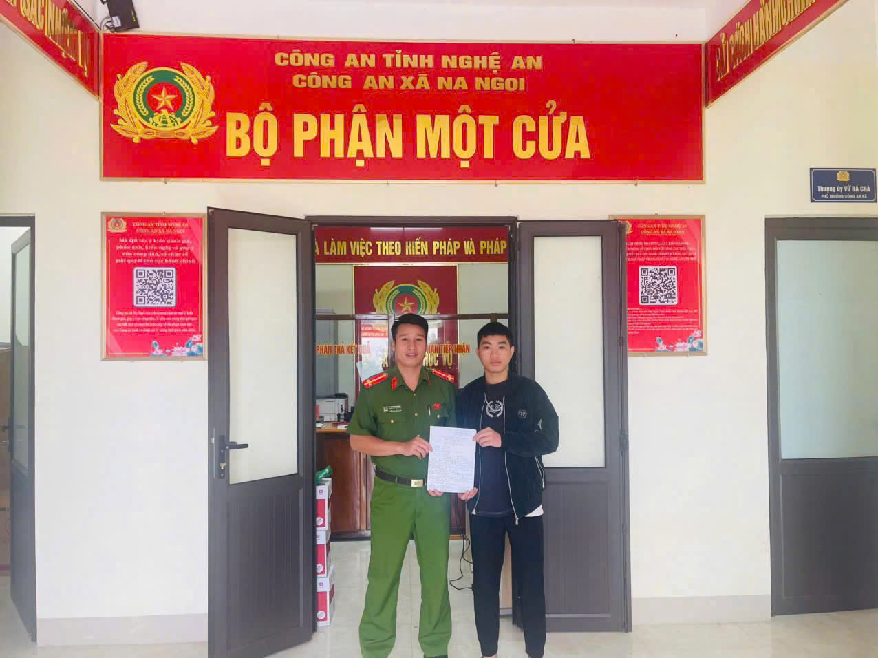 Công dân Vi Văn May