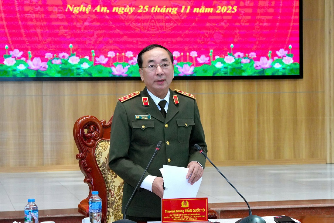 Đồng chí Thượng tướng Trần Quốc Tỏ, Ủy viên Ban Chấp hành Trung ương Đảng, Phó Bí thư Đảng ủy Công an Trung ương, Thứ trưởng Bộ Công an  phát biểu kết luận 