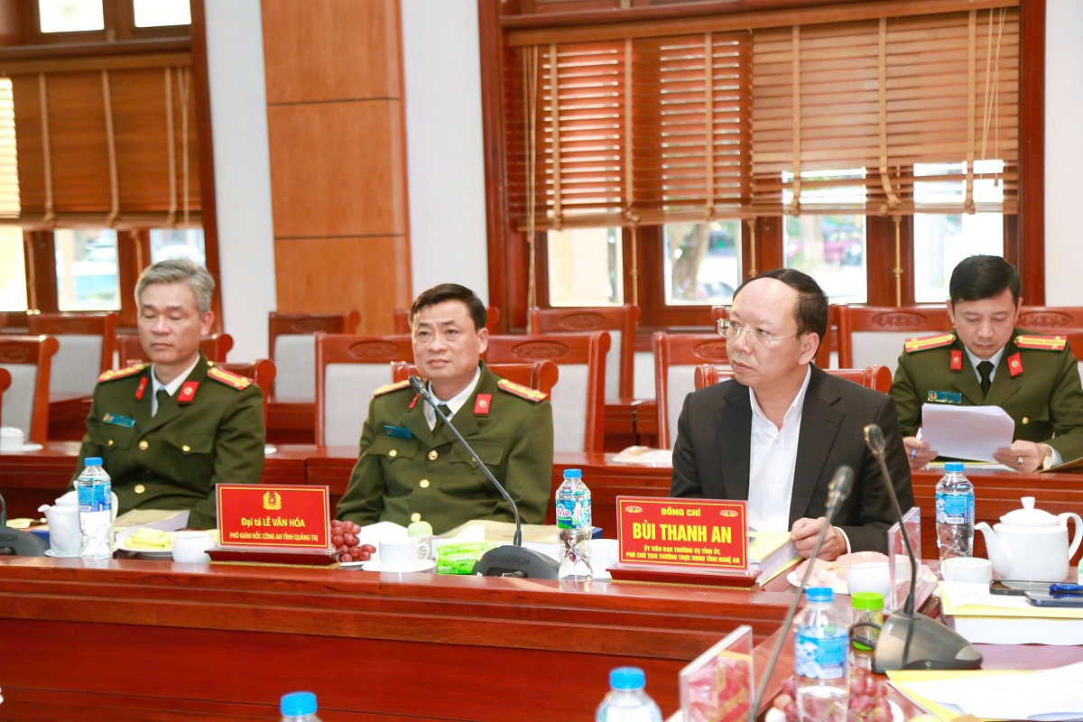 Đồng chí Bùi Thanh An, Ủy viên Ban Thường vụ Tỉnh ủy, Phó Chủ tịch Thường trực UBND tỉnh Nghệ An dự Hội nghị