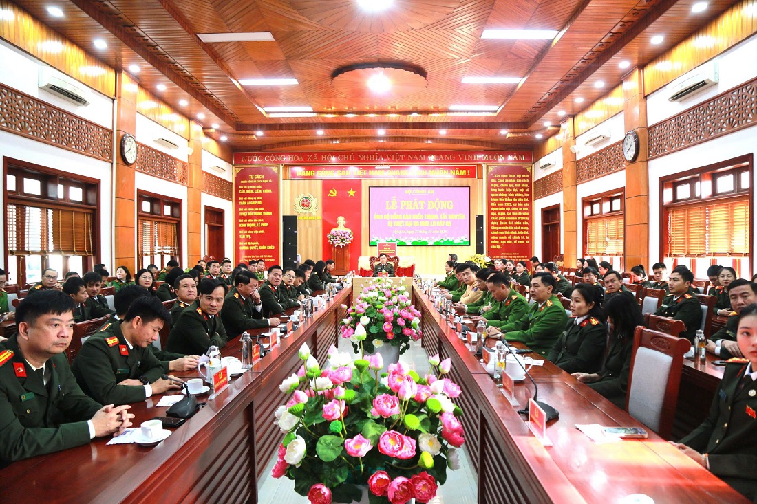 Toàn cảnh buổi lễ 