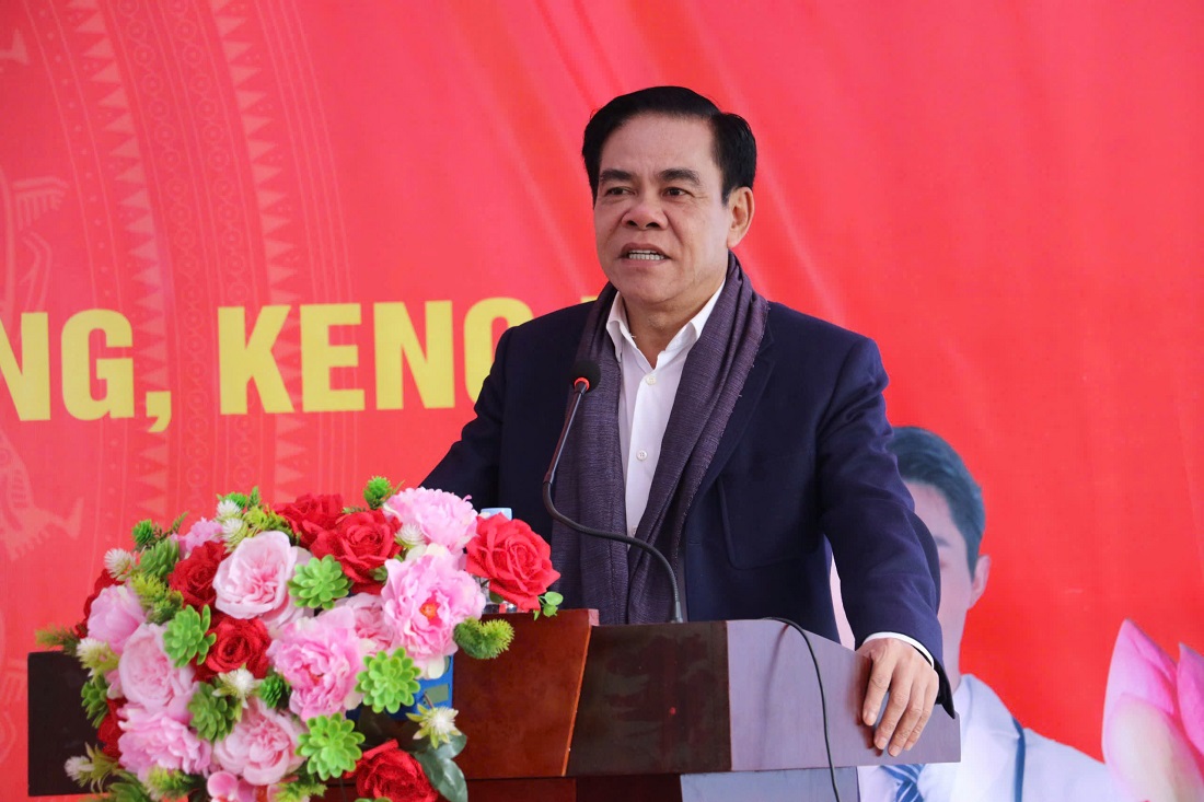 Đồng chí Võ Trọng Hải, Phó Bí thư Tỉnh ủy, Chủ tịch UBND tỉnh phát biểu tại buổi lễ