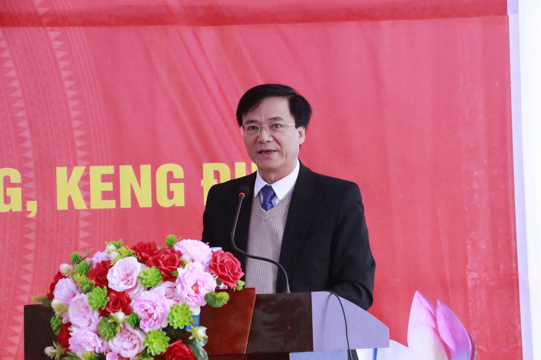 Đồng chí Phan Anh Tài, Phó Chủ tịch UBND xã Châu Khê phát biểu