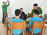 Công an xã Phúc Lộc tổ chức xét nghiệm ma túy đối với người lao động