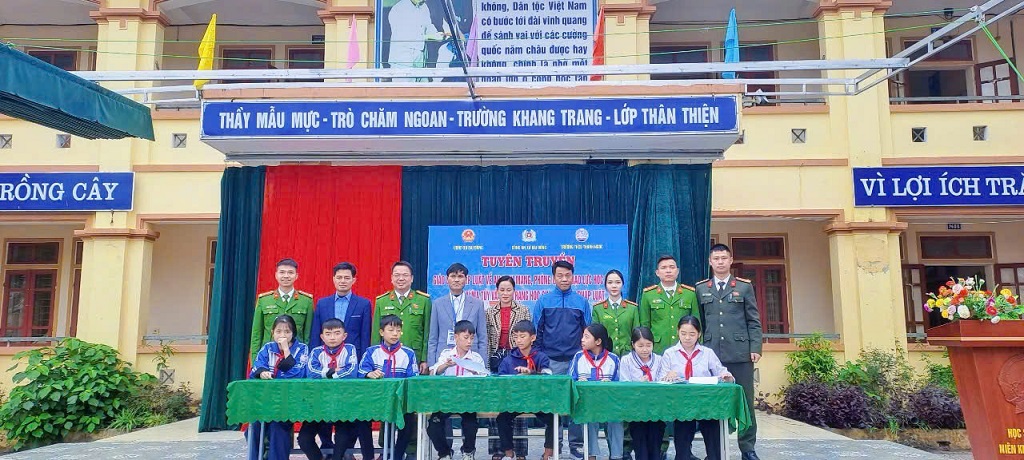  Buổi tuyên truyền diễn ra sôi nổi với nội dung và hình thức đa dạng, phong phú