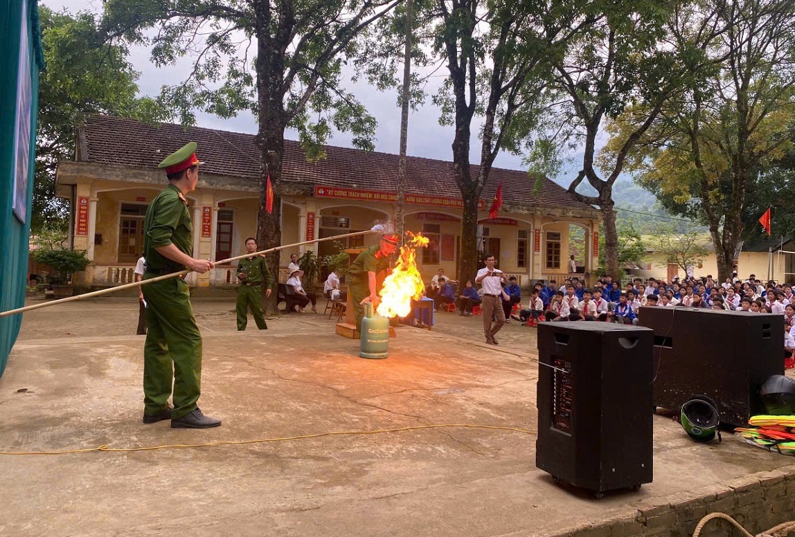 Hướng dẫn kỹ năng xử lý trong tình huống cháy