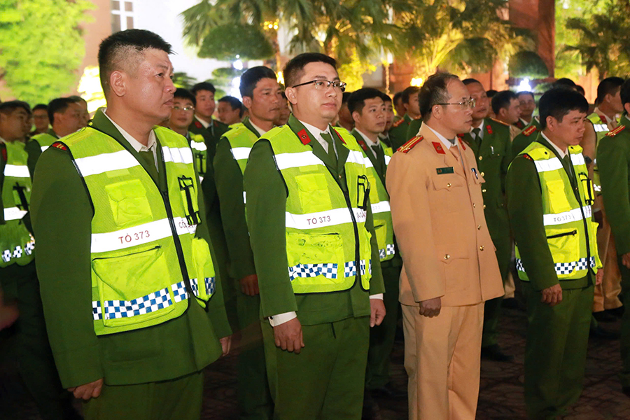 Các lực lượng tham gia Lễ ra quân