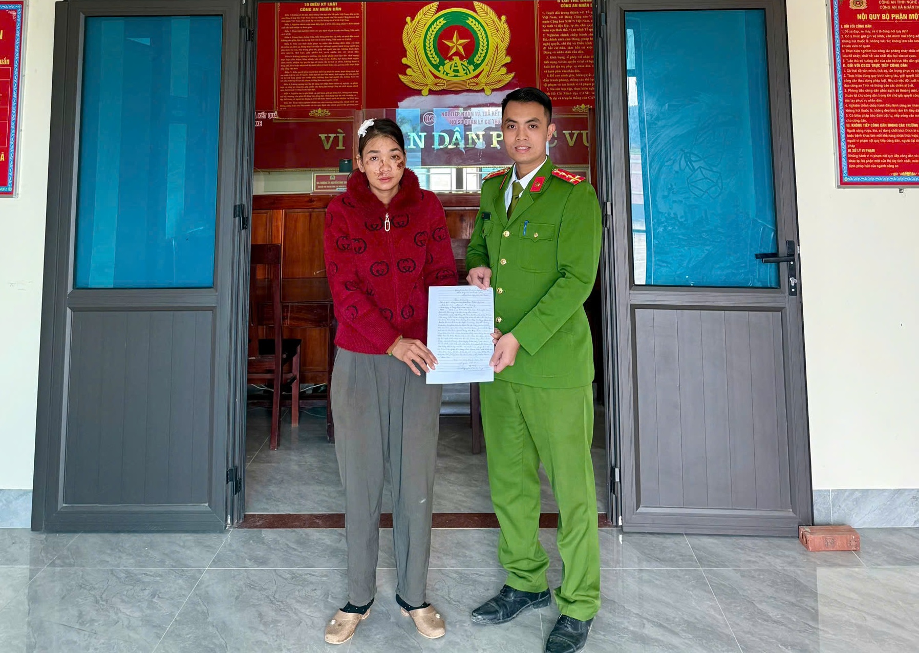 Sau khi ra viện, chị Nguyễn Thị Giang đã gửi thư cảm ơn Công an xã