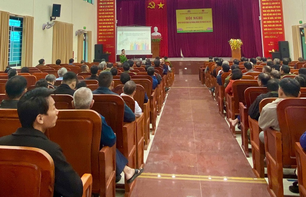 Toàn cảnh Hội nghị