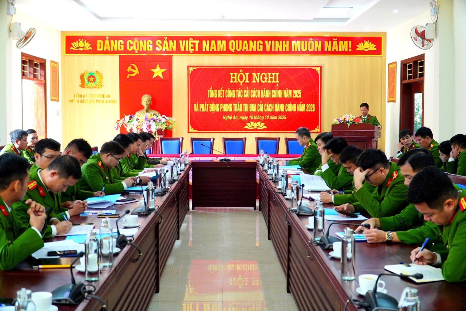 Toàn cảnh Hội nghị