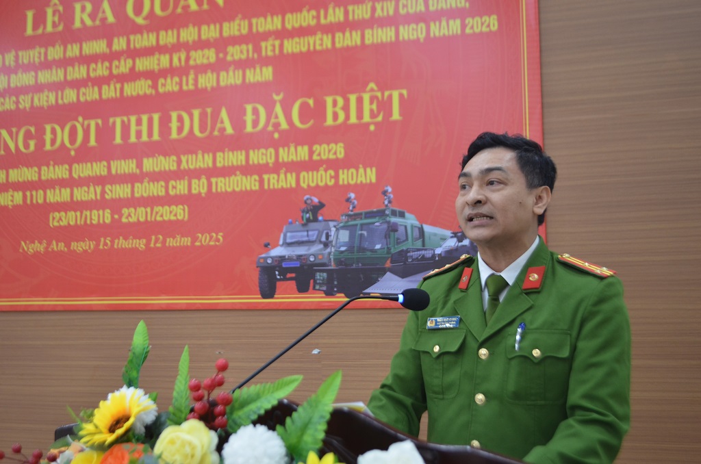 Lãnh đạo Phòng Cảnh sát cơ động thông qua nội dung phát động đợt thi đua đặc biệt