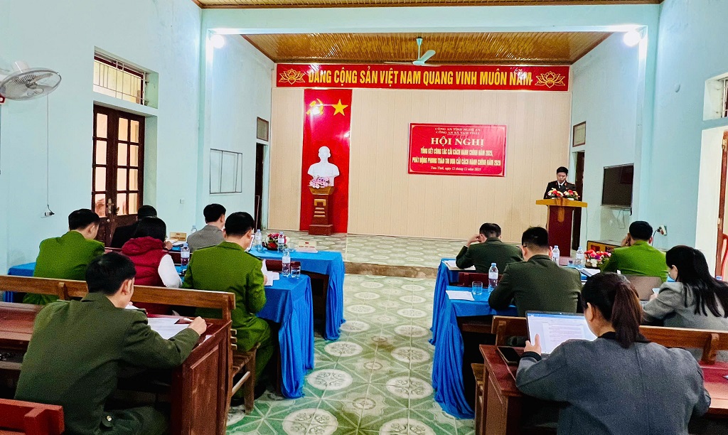   Toàn cảnh Hội nghị