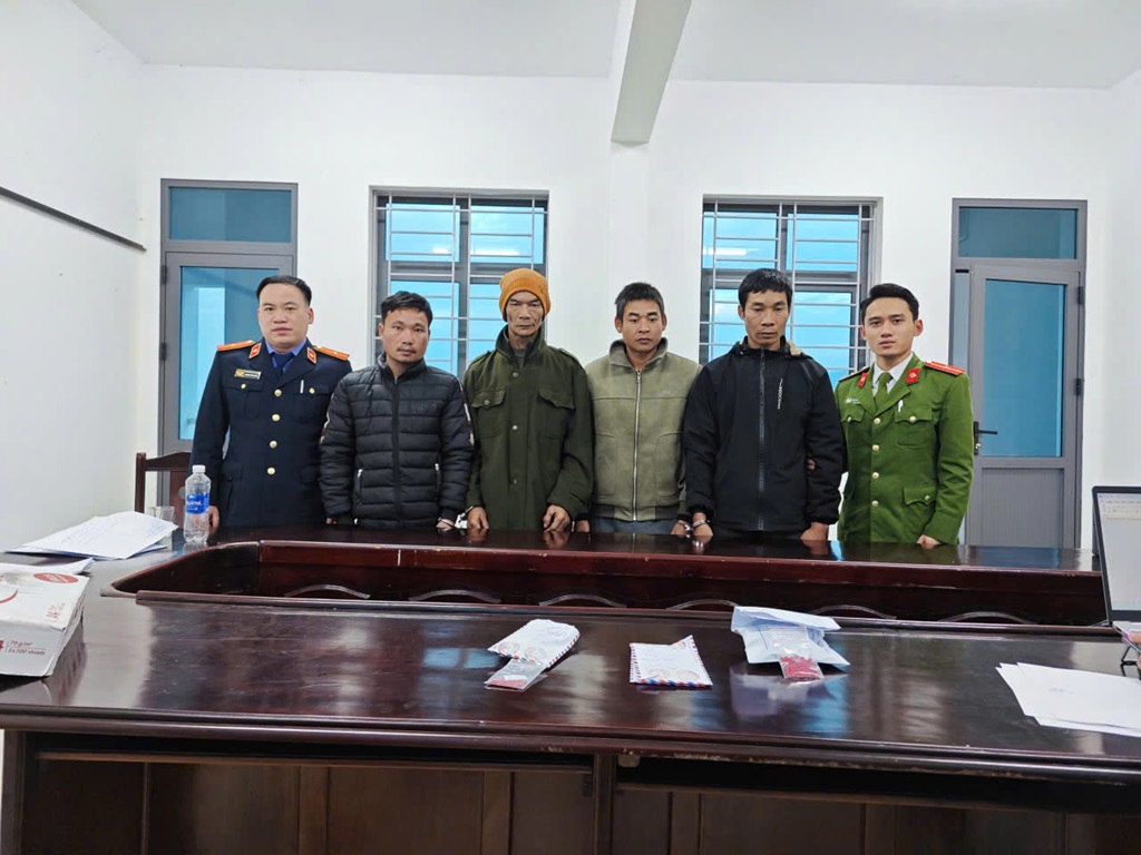 Đối tượng phạm tội về ma túy cùng tang vật 