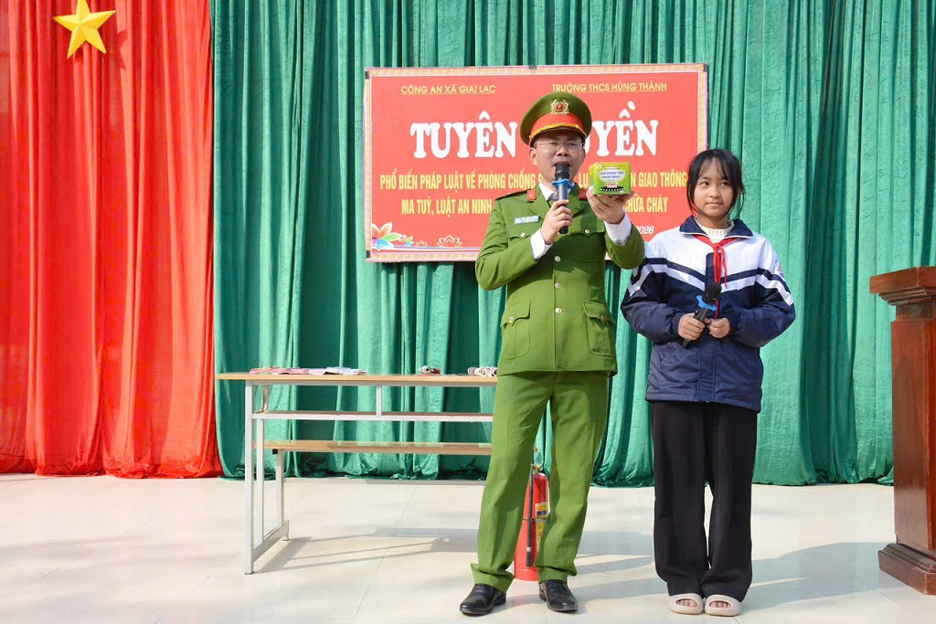 Tuyên truyền, phổ biến pháp luật tại trường học