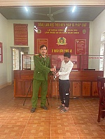 Vận động Nhân dân giao nộp vũ khí, vật liệu nổ và công cụ hỗ trợ