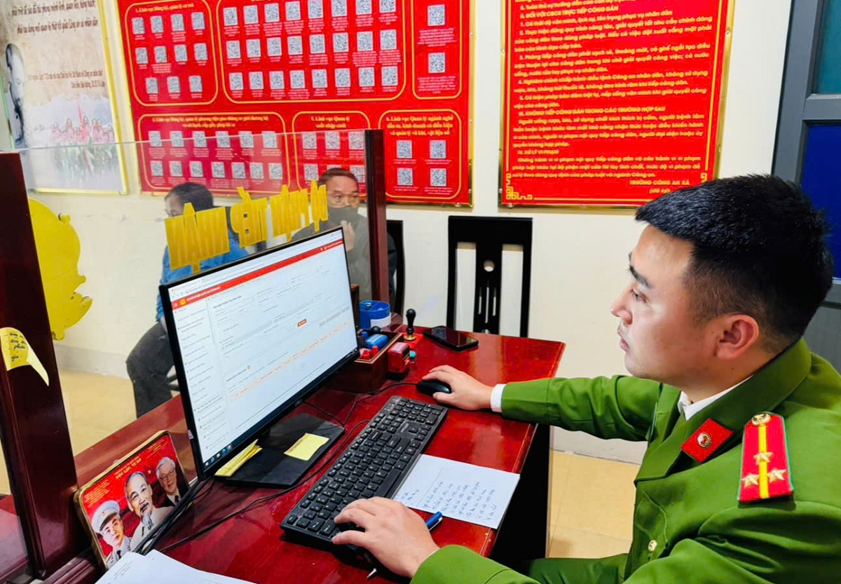 Không ngừng nâng cao chất lượng giải quyết thủ tục hành chính