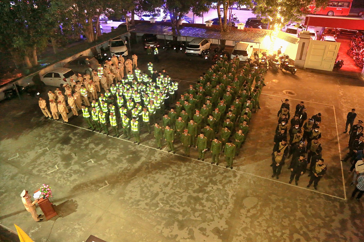 Công an tỉnh tổ chức triển khai thực hiện đợt cao điểm phòng, chống hành vi gây rối an ninh trật tự, vi phạm pháp luật về trật tự an toàn giao thông