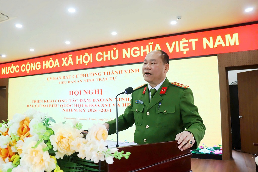  Đại diện Công an phường phát biểu tại Hội nghị