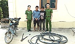 Bắt 02 đối tượng trộm cắp dây cáp điện của hợp tác xã