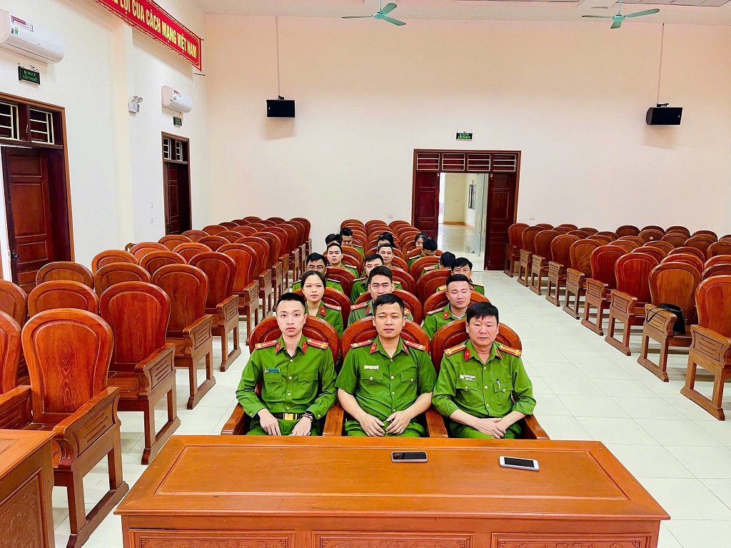 Đẩy mạnh cải cách hành chính vì nhân dân phục vụ