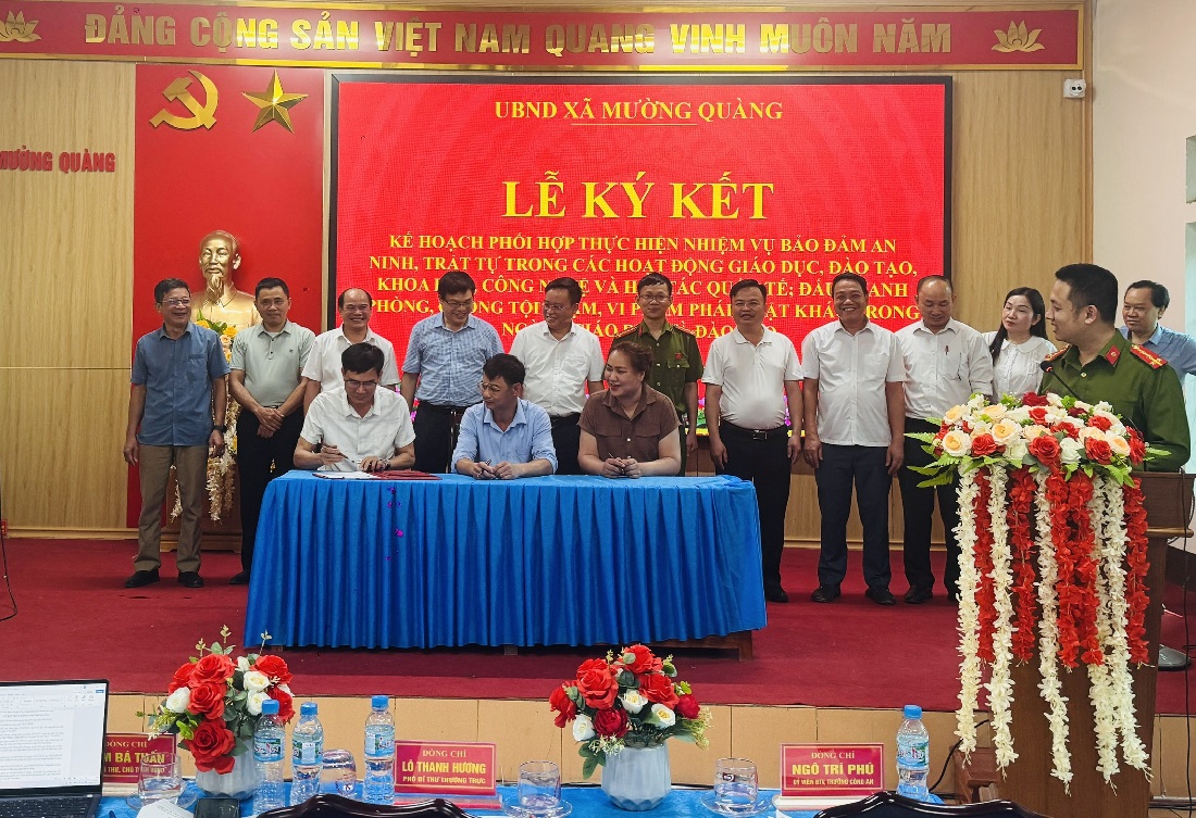 Ký kết phối hợp bảo đảm an ninh trật tự trong lĩnh vực giáo dục