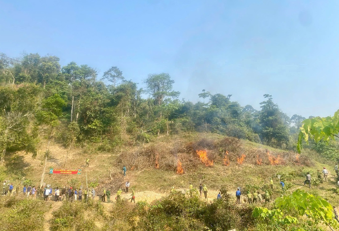 Xã Tri Lễ diễn tập phương án phòng cháy, chữa cháy rừng