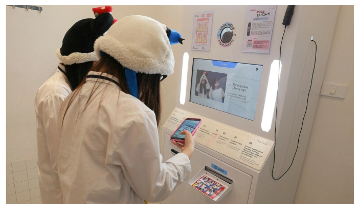 Cảnh báo nguy cơ mất an toàn dữ liệu cá nhân từ dịch vụ chụp ảnh photobooth tích hợp mã QR