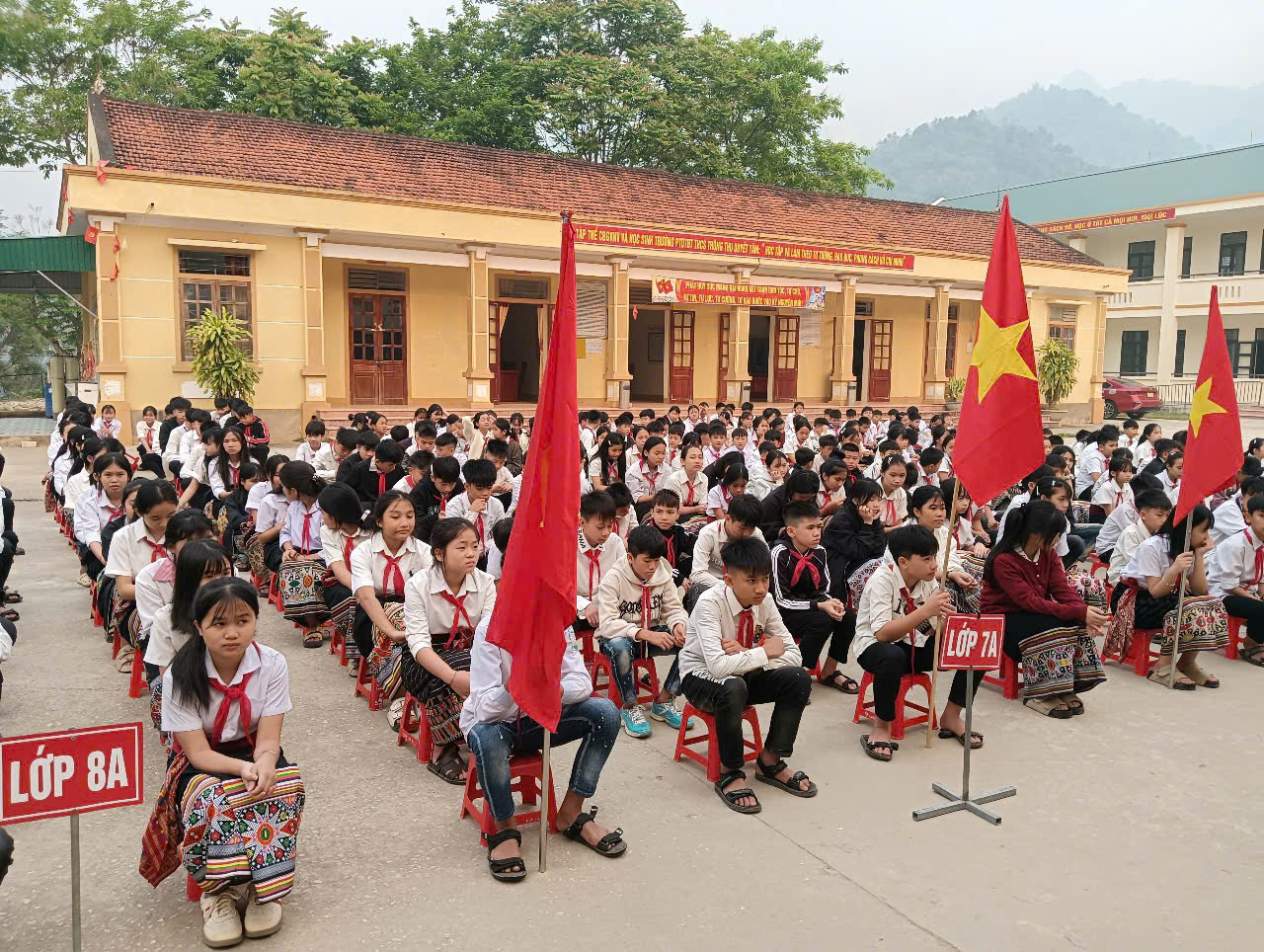 Buổi tuyên truyền thu hút đông đảo học sinh tham gia