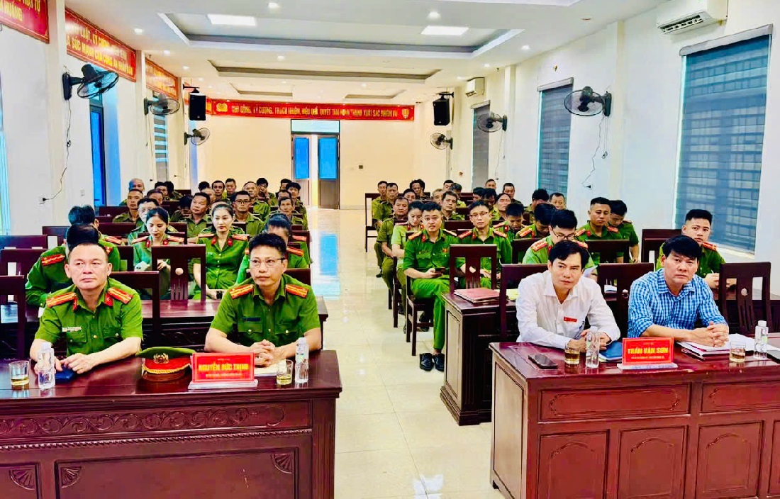 Đại biểu tham dự Hội nghị