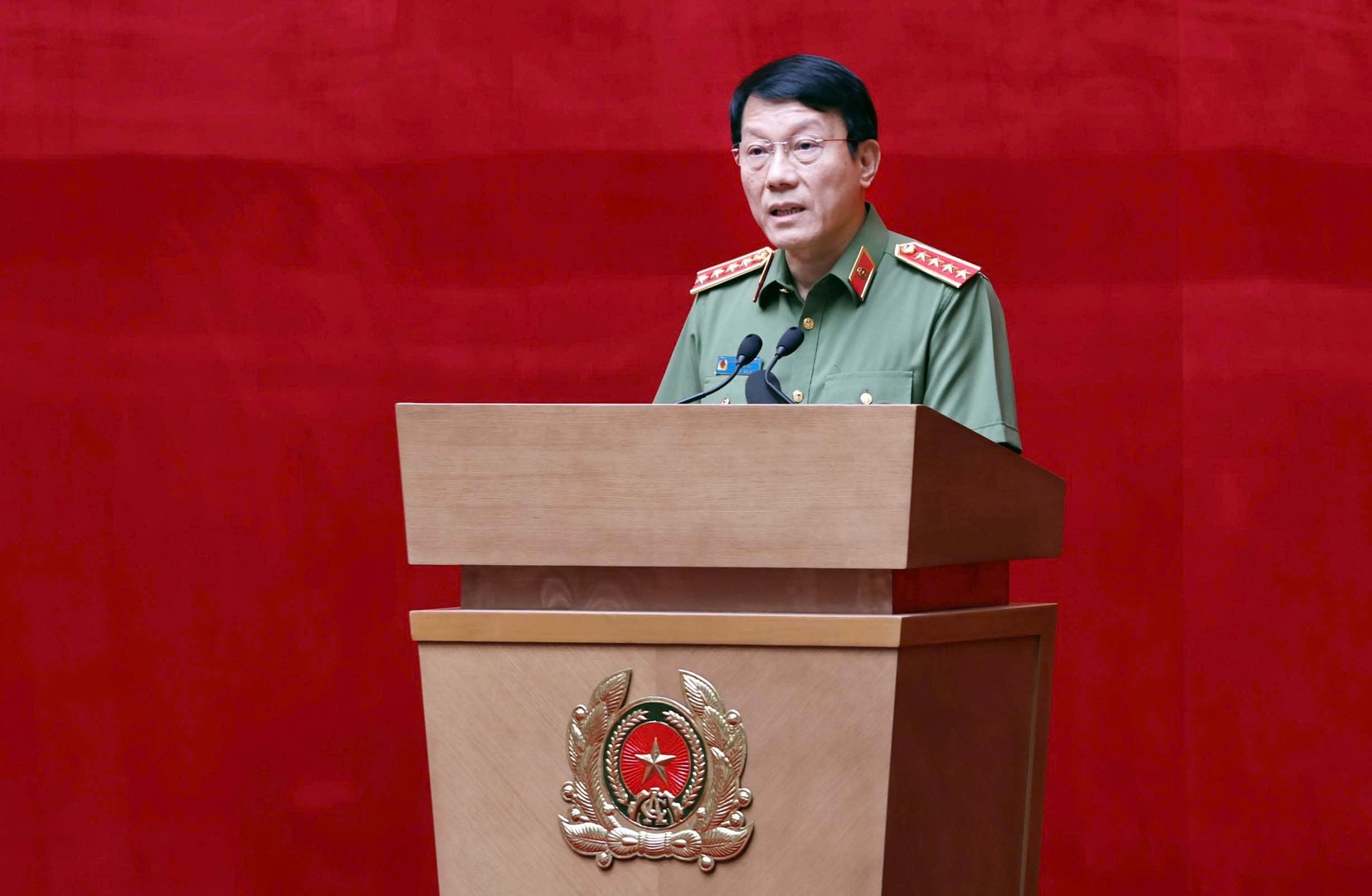 Bộ trưởng Lương Tam Quang phát biểu khai mạc Hội nghị.