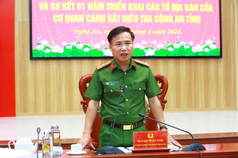 Đồng chí Đại tá Nguyễn Duy Thanh, Phó Giám đốc, Thủ trưởng Cơ quan CSĐT Công an tỉnh phát biểu chỉ đạo tại Hội nghị