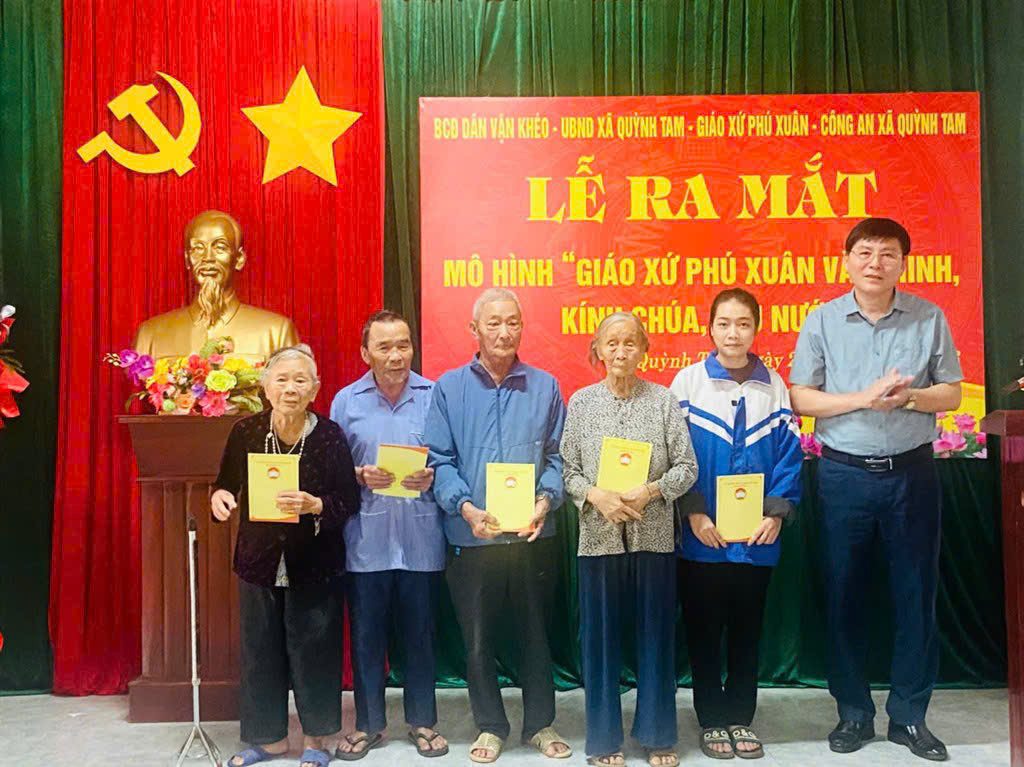 Một số hình ảnh tại buổi lễ   