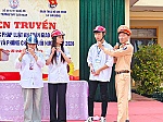 Công an xã Tam Đồng tuyên truyền pháp luật về an toàn giao thông, phòng cháy chữa cháy và phòng chống đuối nước