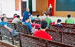 Xã Bích Hào tăng cường tuyên truyền, phổ biến pháp luật với chủ máy gặt lúa