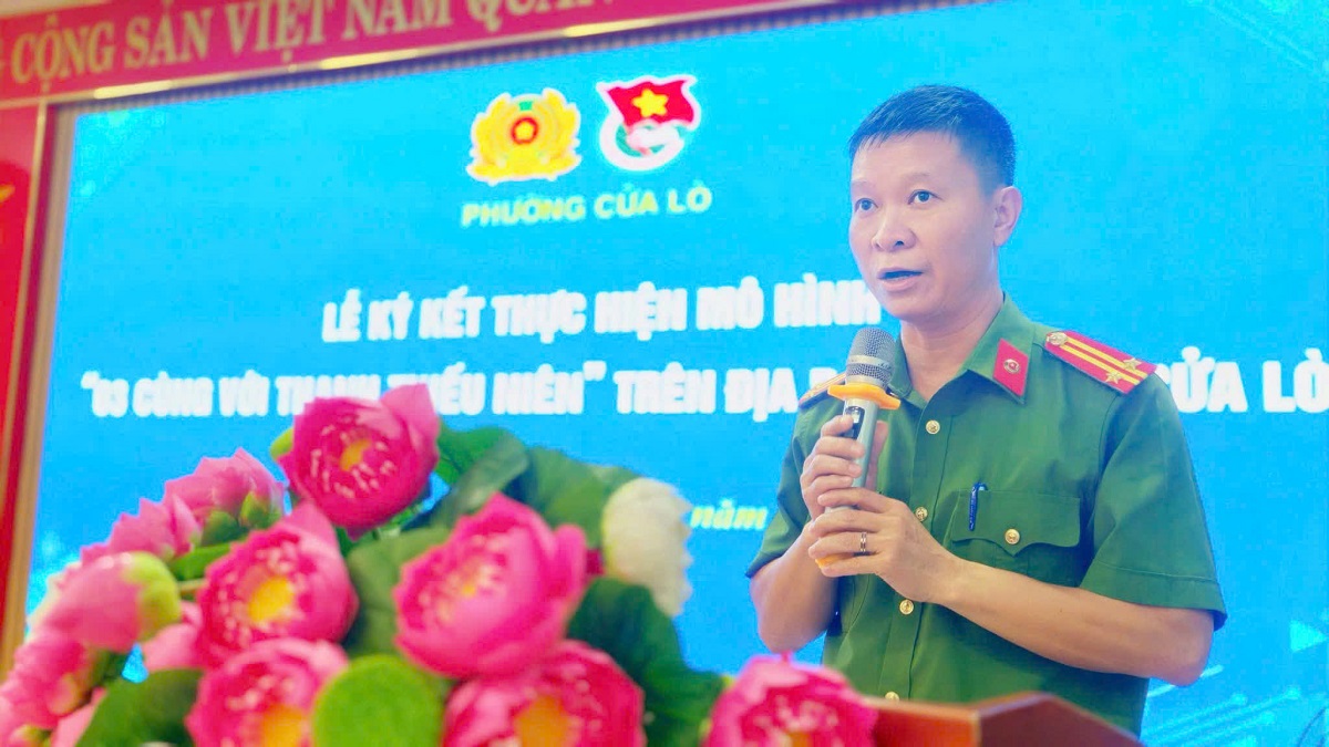 Đại diện Công an phường Cửa Lò phát biểu