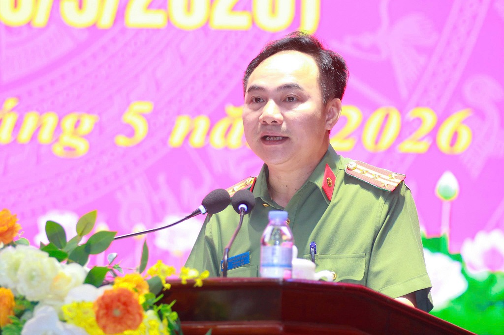 Đồng chí Đại tá Nguyễn Huy Khích - Ủy viên Ban Thường vụ Đảng ủy, Phó Giám đốc Công an tỉnh phát biểu chỉ đạo