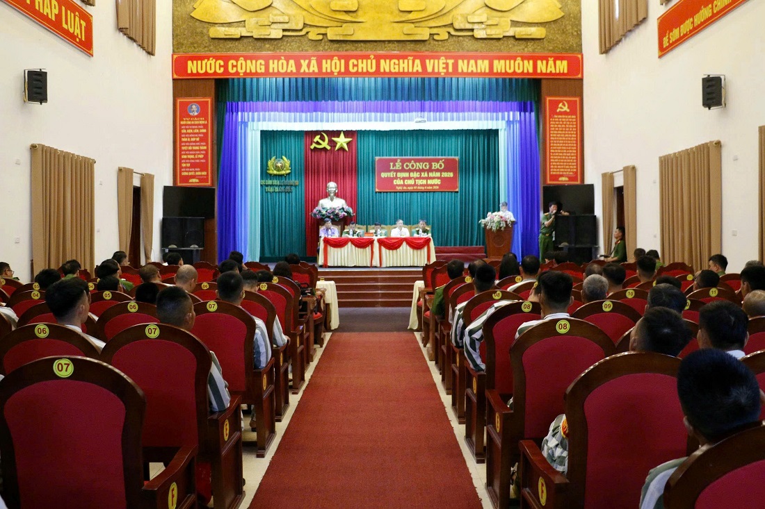 Toàn cảnh Lễ công bố quyết định đặc xá