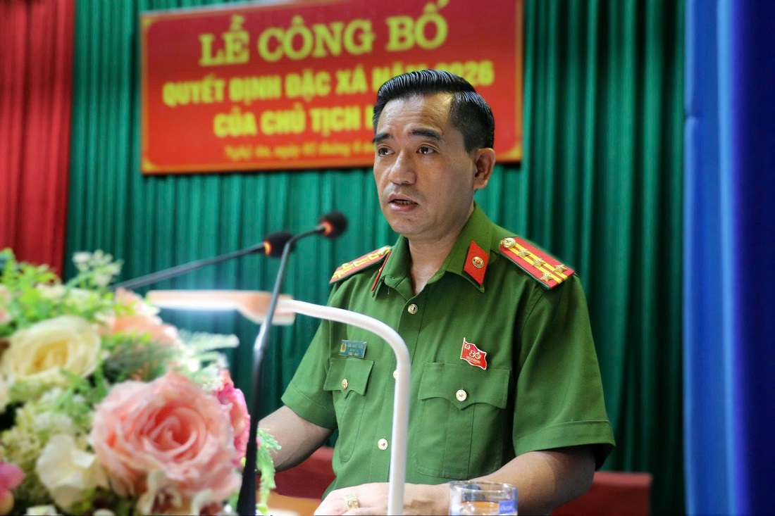 Lãnh đạo Trại giam số 3 Bộ Công an phát biểu tại buổi lễ