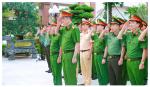 Lực lượng Cảnh sát nhân dân Công an tỉnh Nghệ An dâng hoa, dâng hương tưởng niệm Chủ tịch Hồ Chí Minh