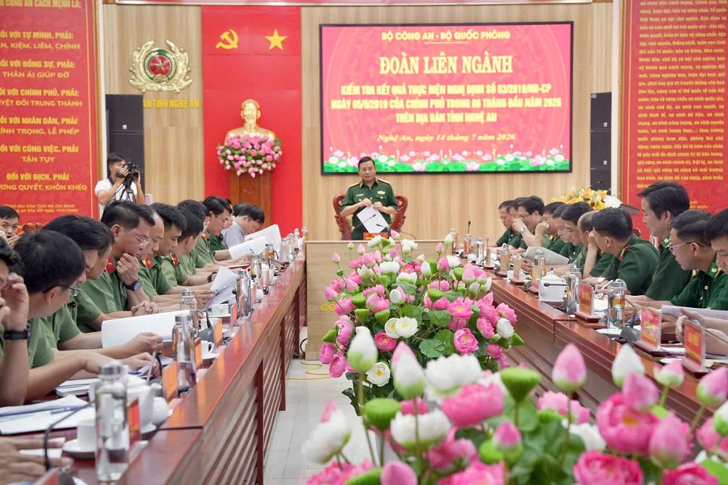 Đoàn liên ngành Bộ Công an - Bộ Quốc phòng kiểm tra kết quả thực hiện Nghị định 03 của Chính phủ tại tỉnh Nghệ An
