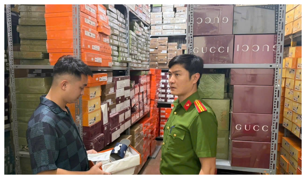 UBND tỉnh Nghệ An chỉ đạo mạnh tay xử lý hành vi xâm phạm bản quyền, sở hữu trí tuệ