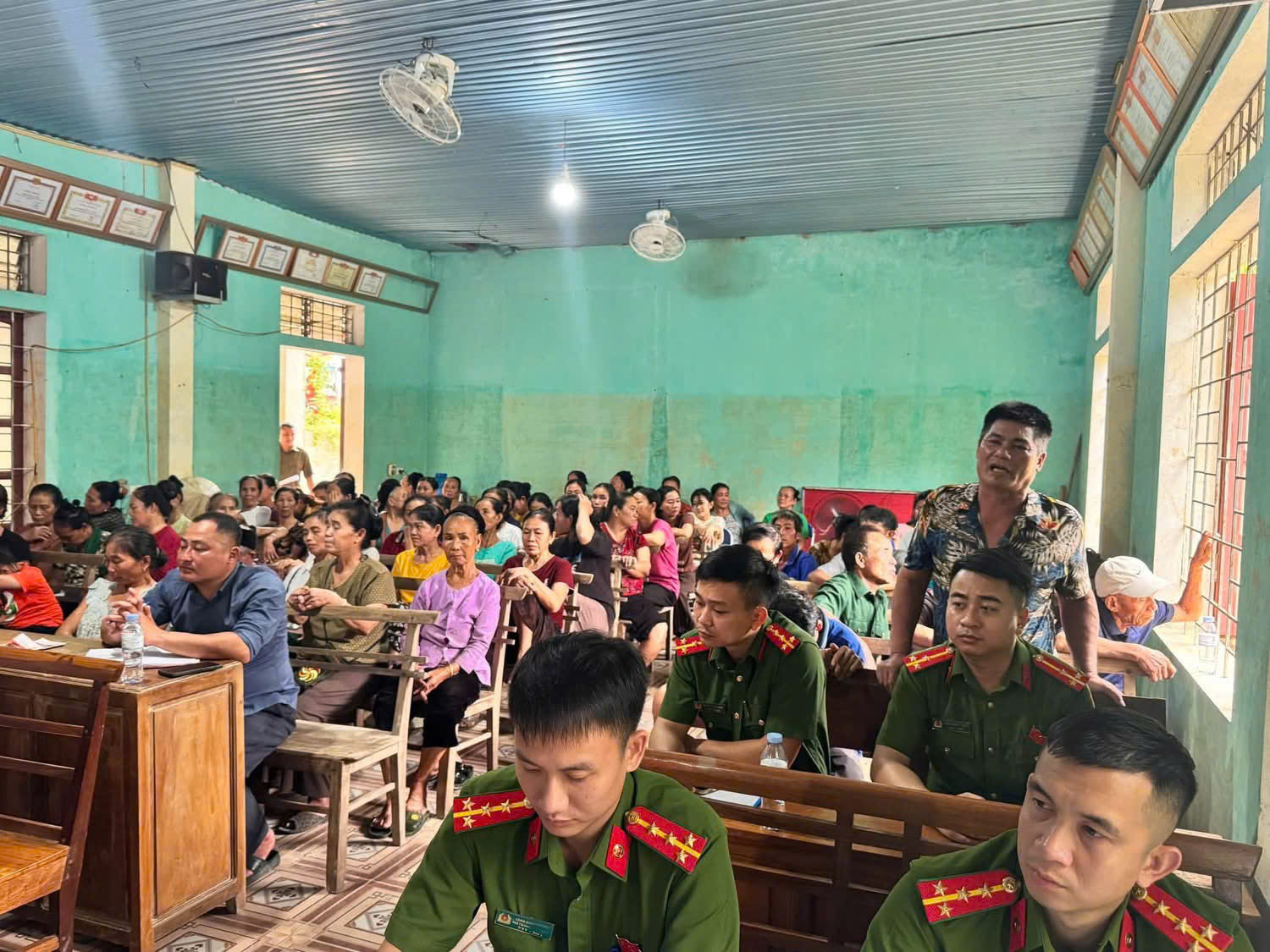 Công an xã Tam Thái tổ chức Diễn đàn 