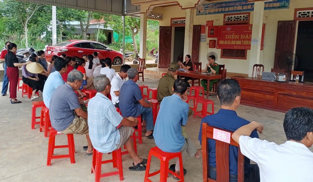 Công an xã Nghĩa Đàn tổ chức diễn đàn “Công an lắng nghe ý kiến Nhân dân” 