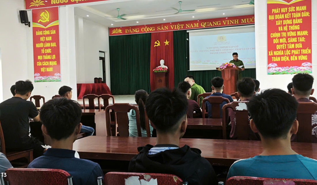 Quang cảnh buổi tuyên truyền