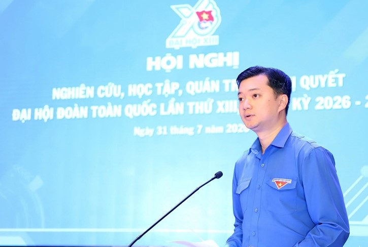 Đồng chí Nguyễn Minh Triết, Ủy viên dự khuyết Trung ương Đảng, Bí thư thường trực Trung ương Đoàn, Chủ tịch Trung ương Hội Sinh viên Việt Nam phát biểu khai mạc Hội nghị