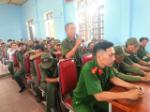 Đối thoại giữa đồng chí Trưởng Công an xã với lực lượng tham gia bảo vệ an ninh, trật tự ở cơ sở