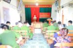 Công an xã Thiên Nhẫn tổ chức diễn đàn 