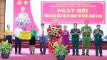 Đại tá Nguyễn Đức Cường chung vui Ngày hội Toàn dân bảo vệ an ninh Tổ quốc tại xã Quế Phong