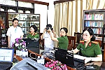 Phòng Cảnh sát quản lý hành chính về trật tự xã hội cấp căn cước cho trẻ tại Làng trẻ em SOS Vinh