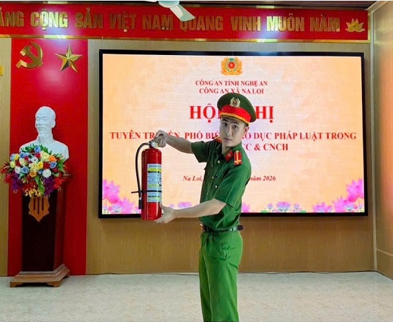 Công an xã Na Loi tổ chức tuyên truyền, phổ biến giáo dục pháp luật về công tác PCCC&CNCH