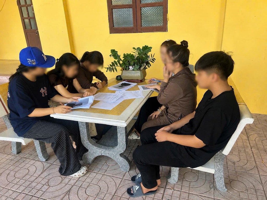 Công an phường Vinh Lộc xác minh, làm rõ vụ học sinh xô xát nơi công cộng